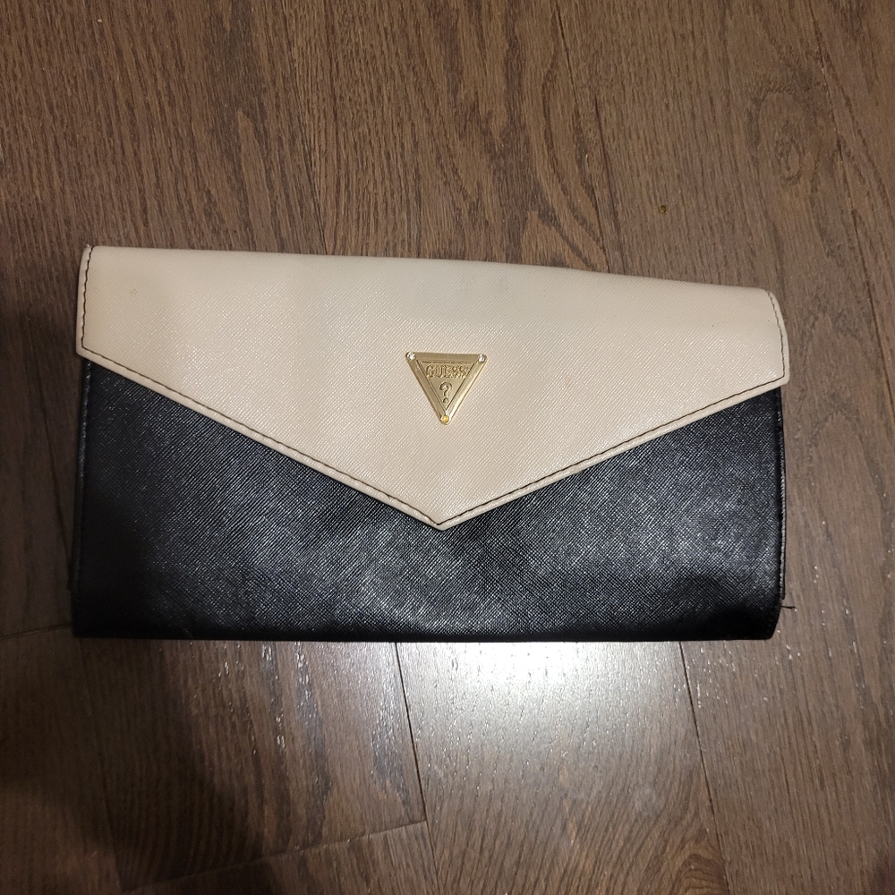 Guess Black and Cream Women's Bag